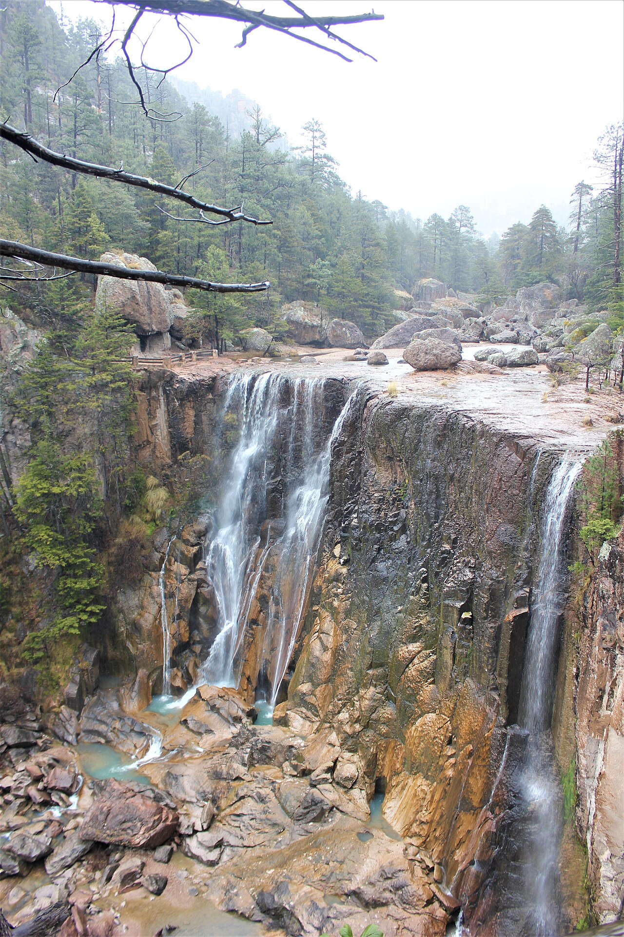 Cascada de Cusárare